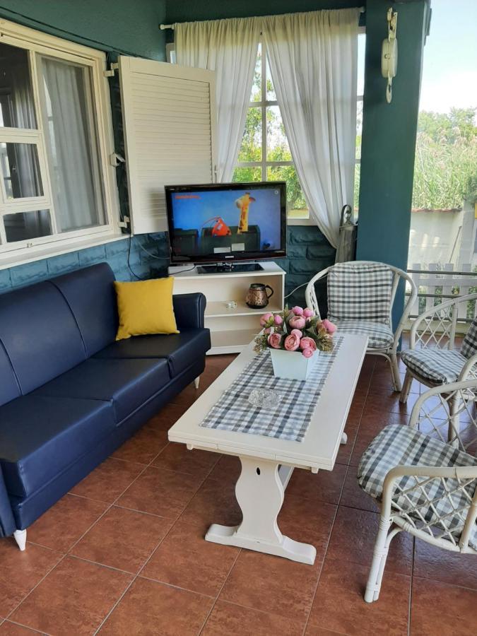 Seaside Cottage Paralía 外观 照片